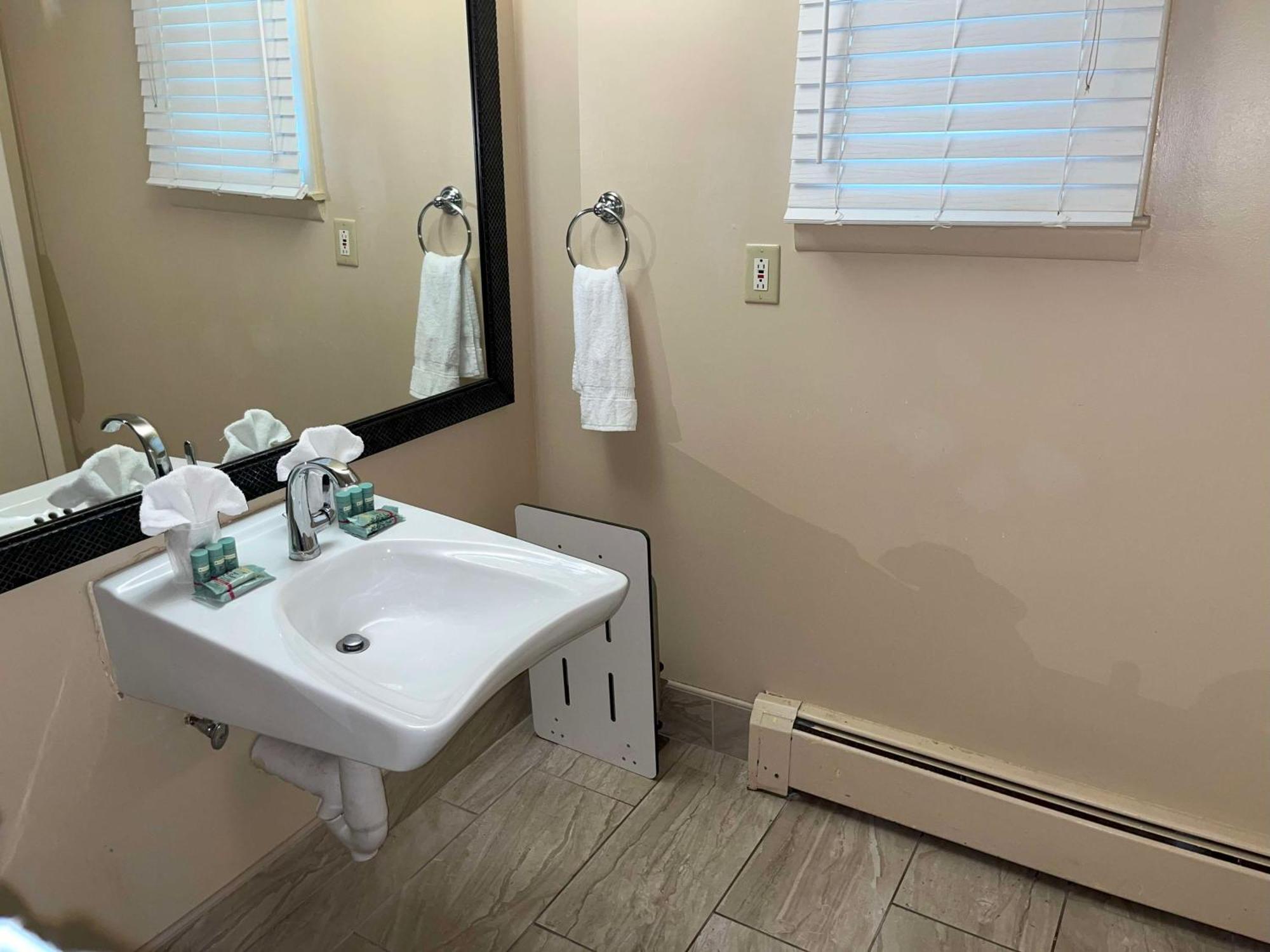 Best Western Bennington Luaran gambar